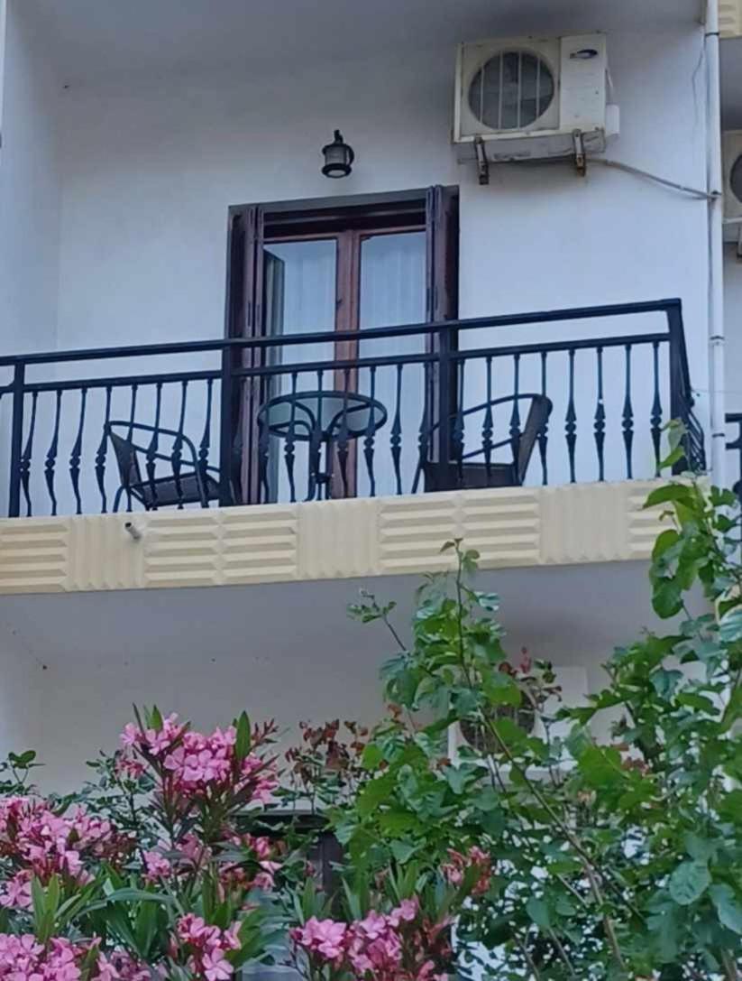 Hotel Rena Ágios Kírykos Eksteriør bilde