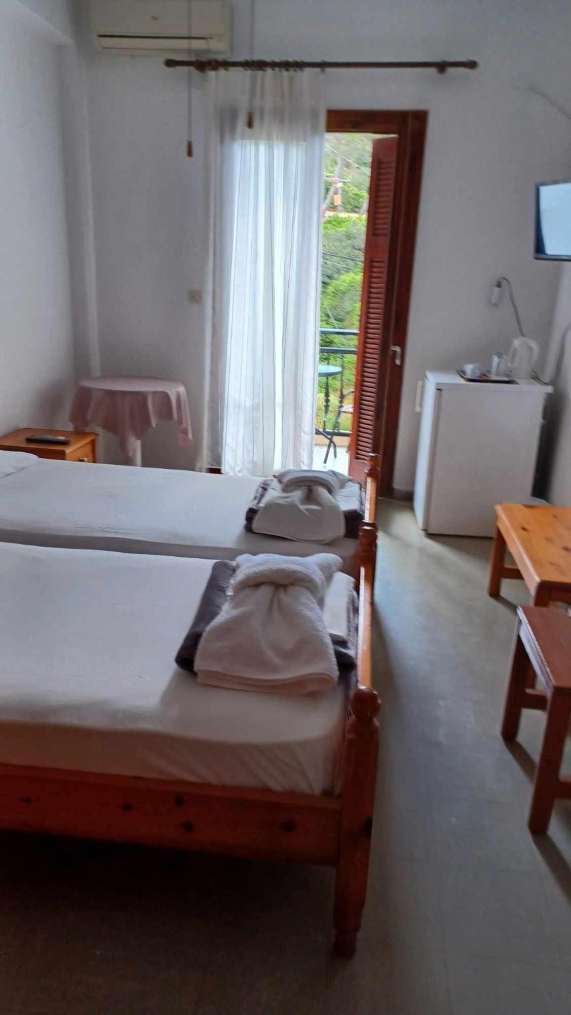 Hotel Rena Ágios Kírykos Eksteriør bilde